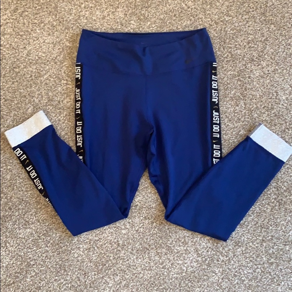 Nike leggings